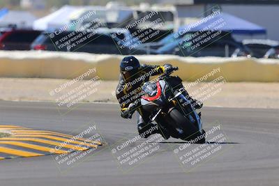 media/Oct-09-2022-SoCal Trackdays (Sun) [[95640aeeb6]]/Turn 2 (1110am)/